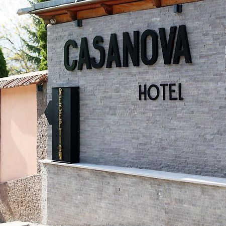 Casanova Inn - Boutique Hotel Dilidzjan Buitenkant foto